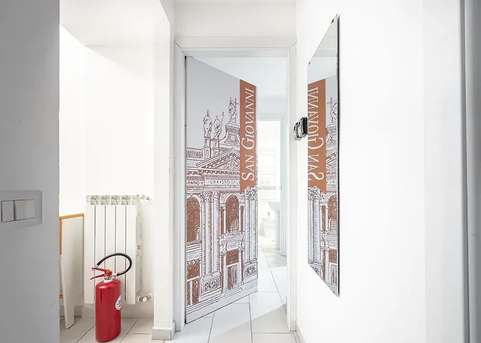 Domus Lodi Urban I Pansiyon *